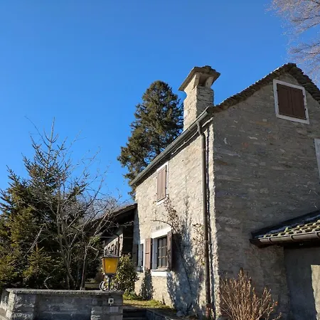 House Under The Beeches- Casa Sotto I Faggi Сasa de vacaciones *
